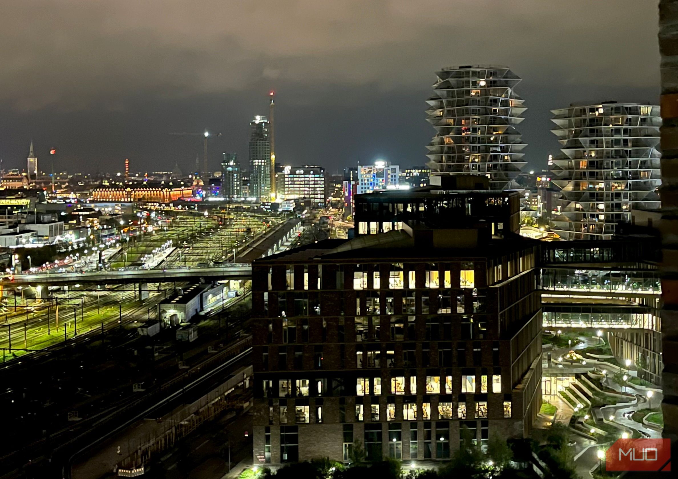 an image taken of a skyline at night