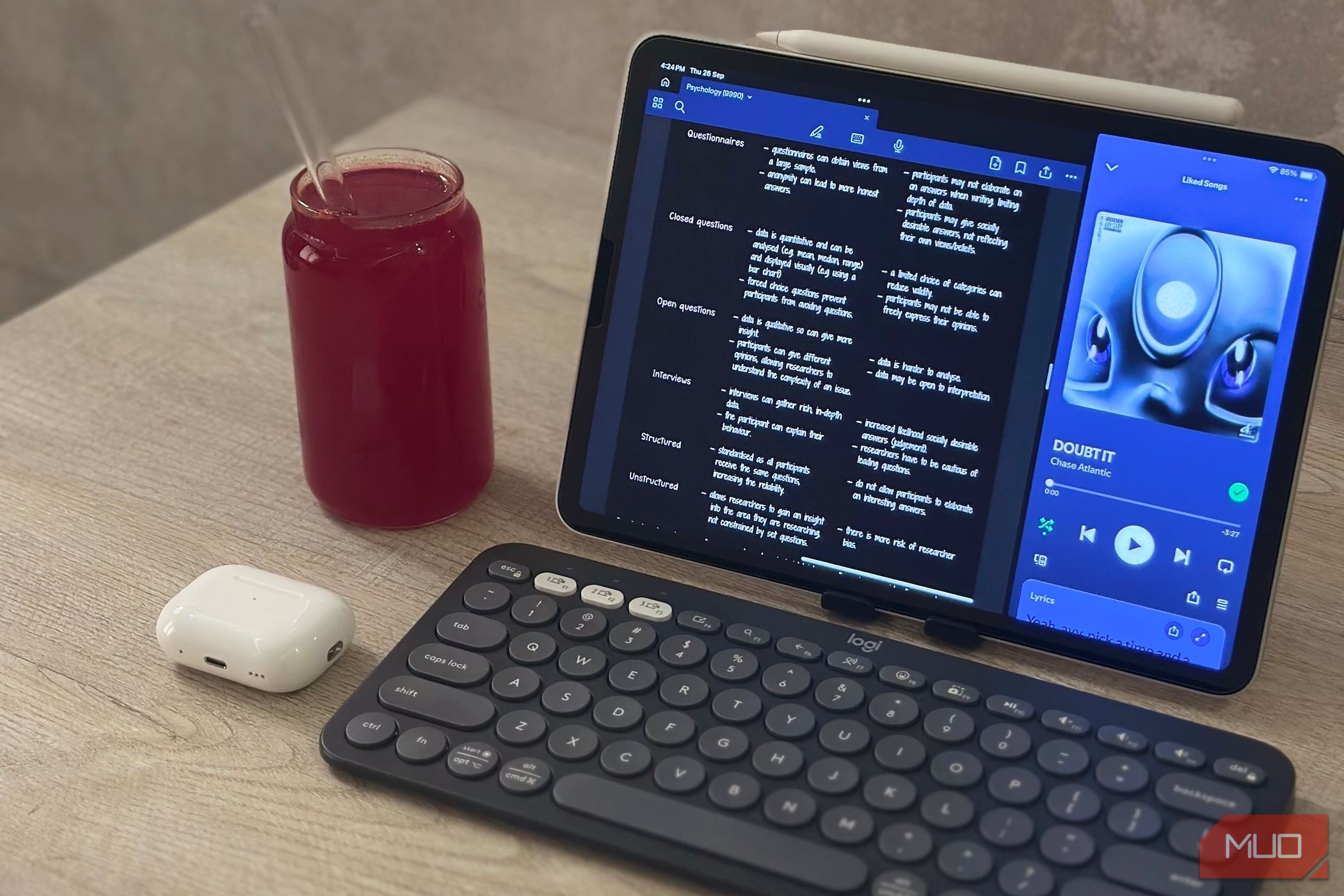 typing notes on an iPad using a keyboard