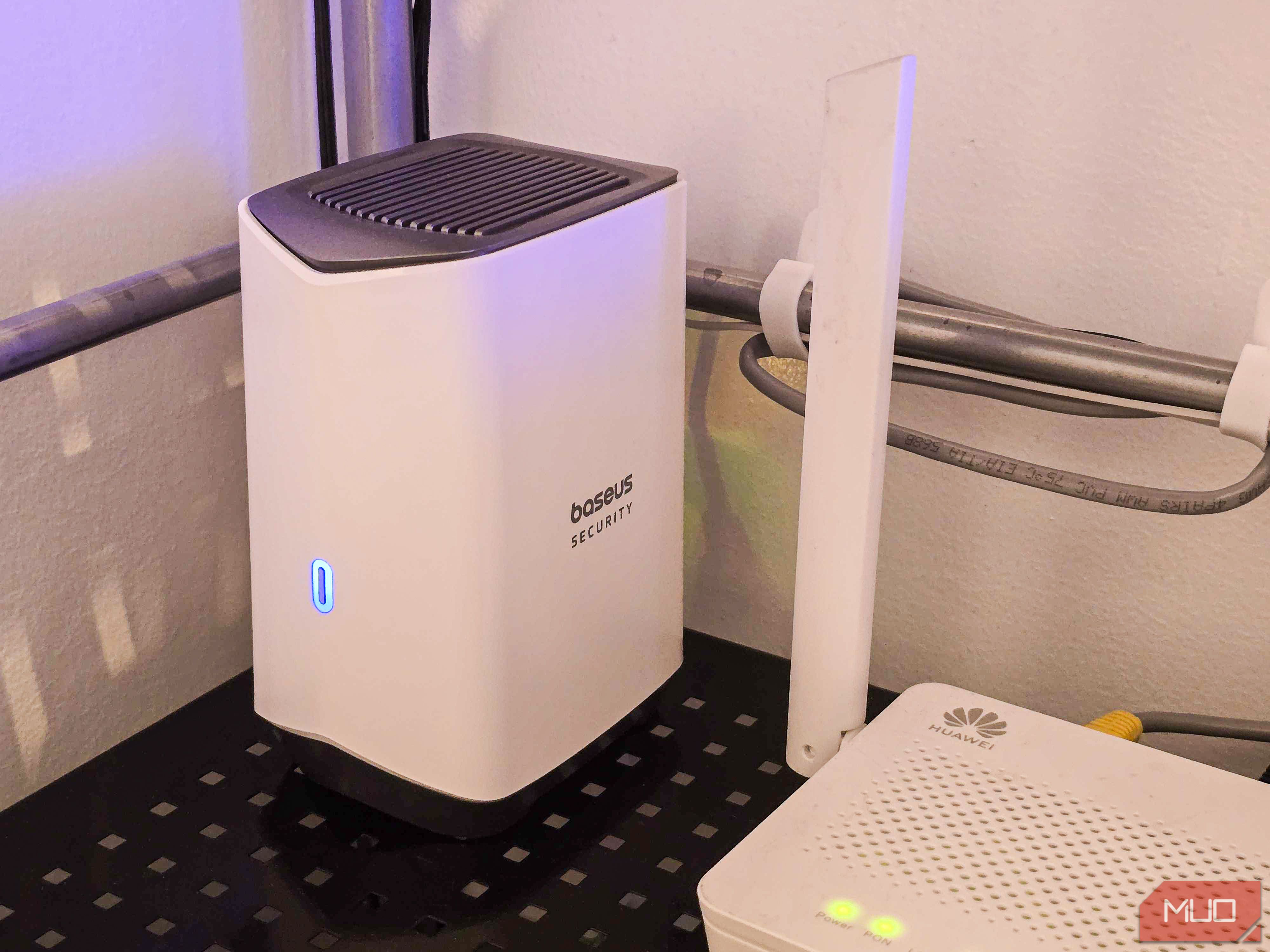 Setting the Baseus H1 HomeStation