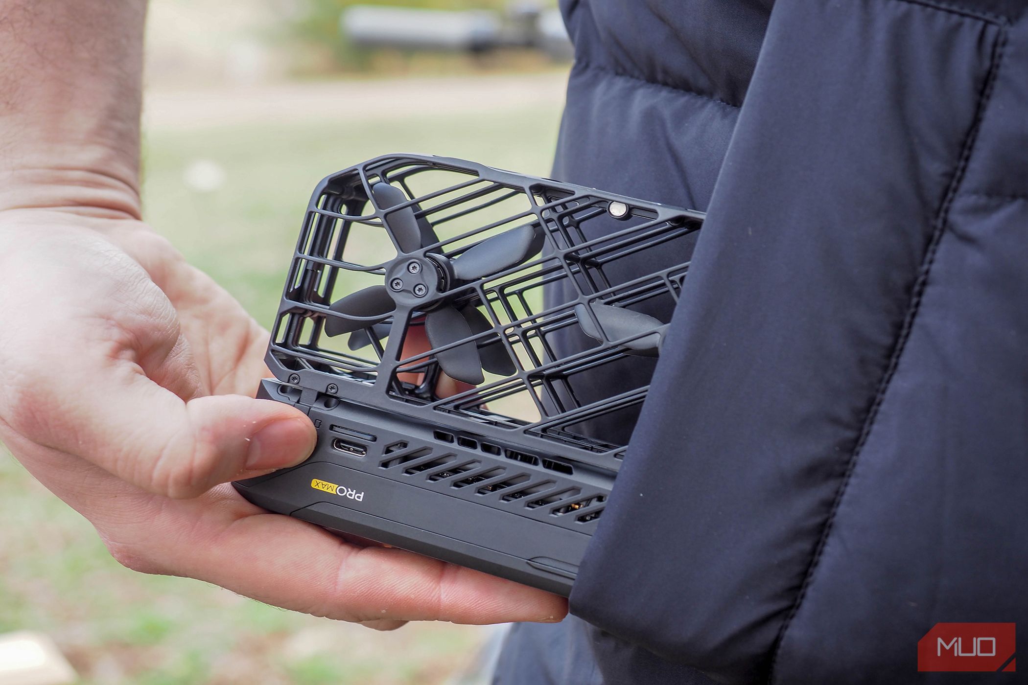 HoverAIR X1 Promax pocket transport.