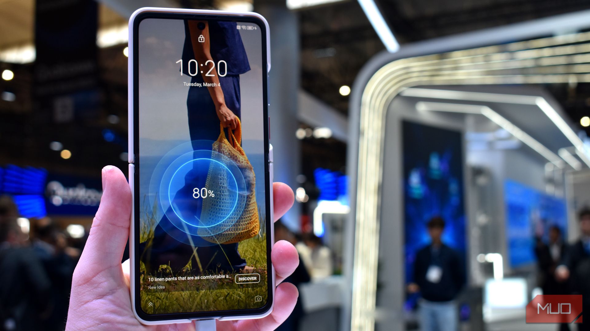 nubia flip 2 open screen at mwc 2025