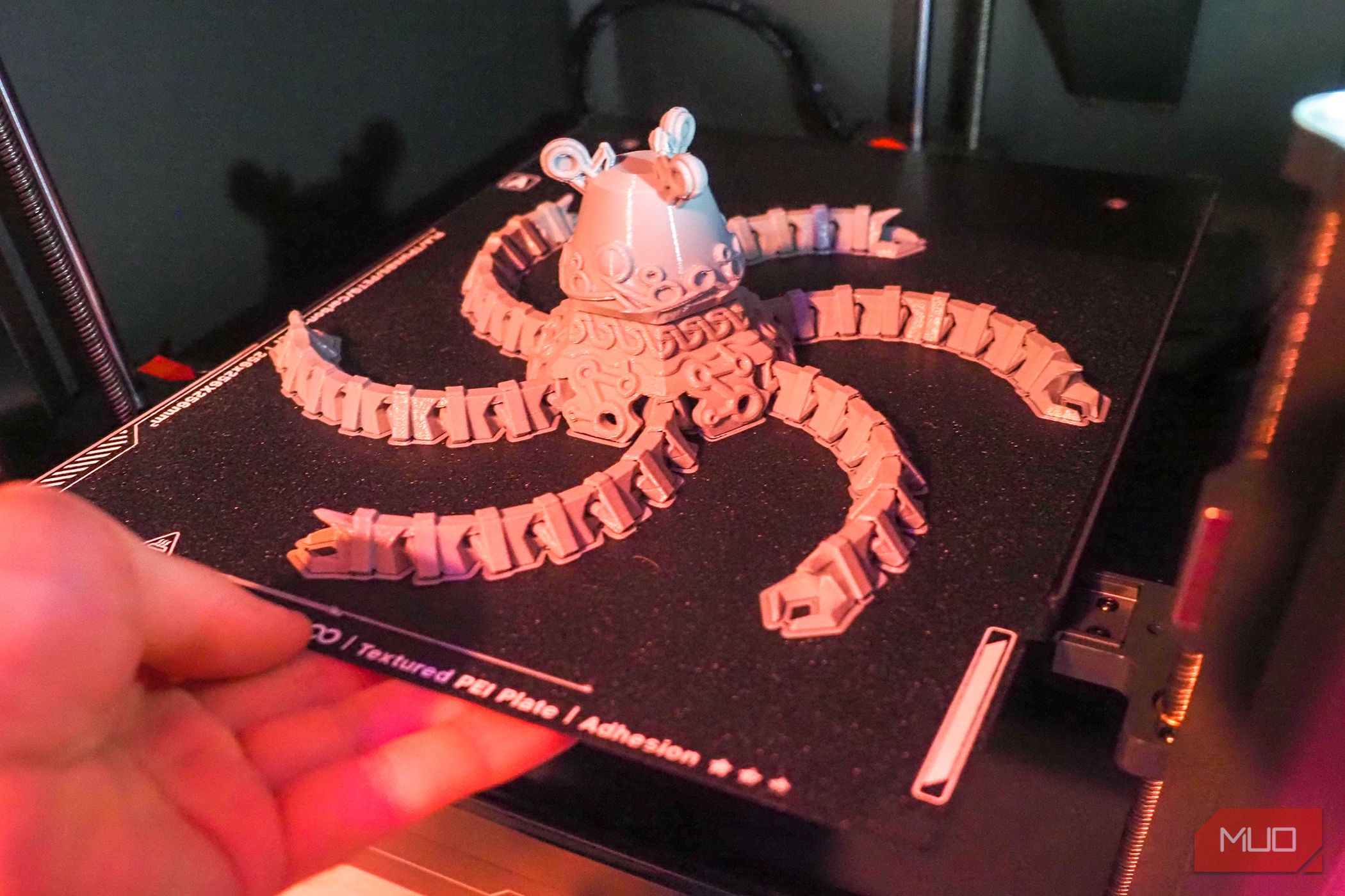 Elegoo Centauri Carbon articulated robot with brim