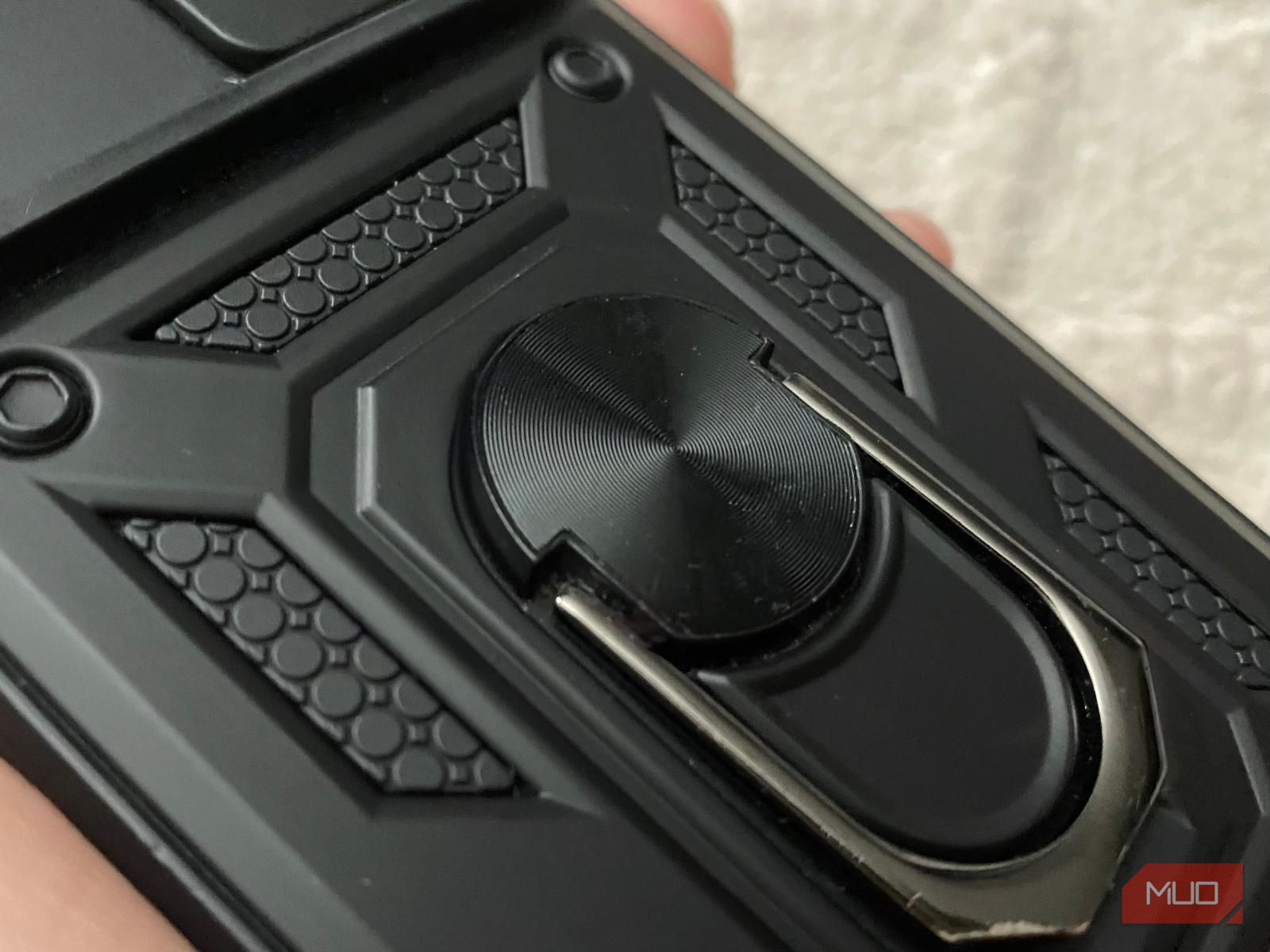 A black magnetic phone case