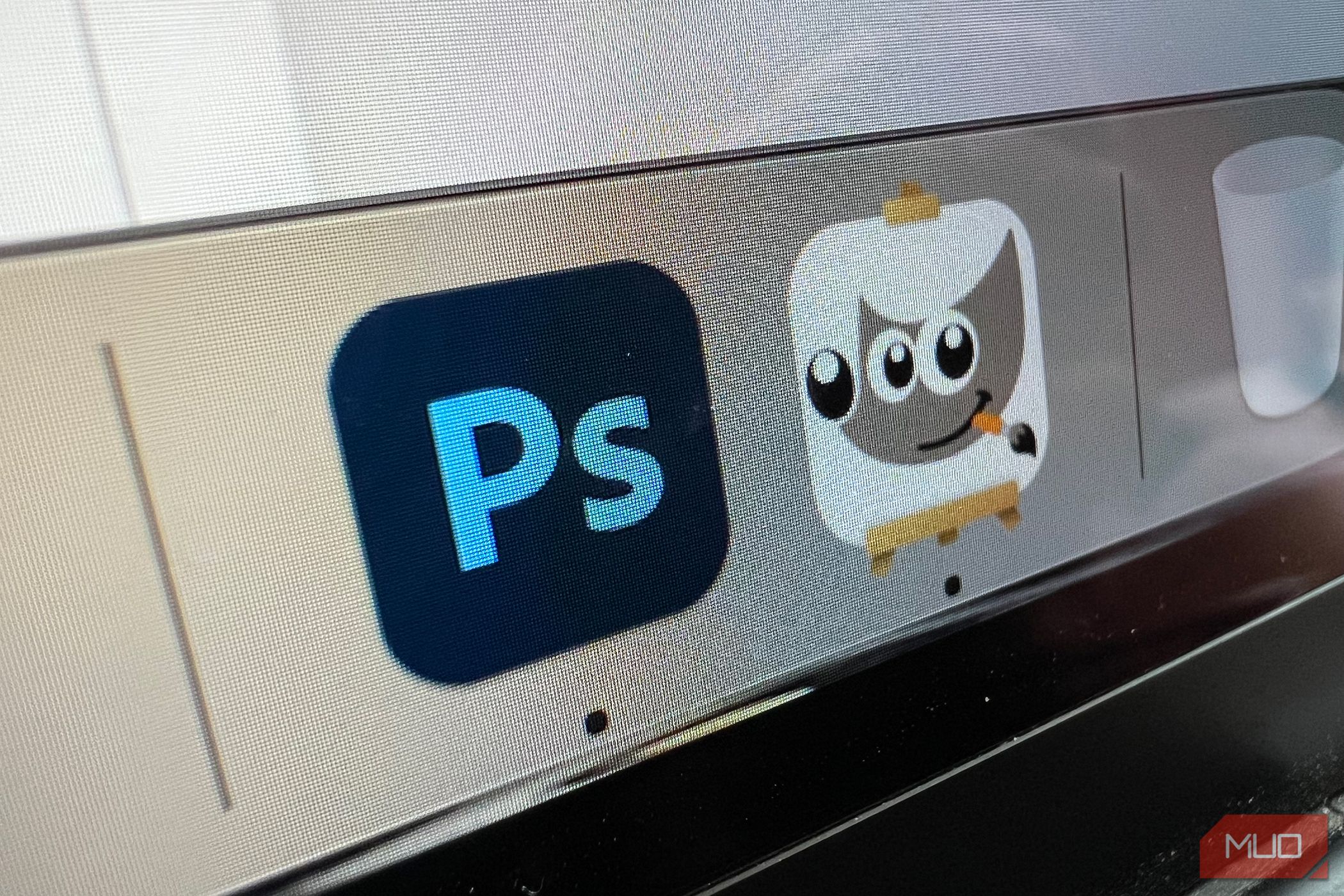 GIMP and Photoshop Icons on MacBook