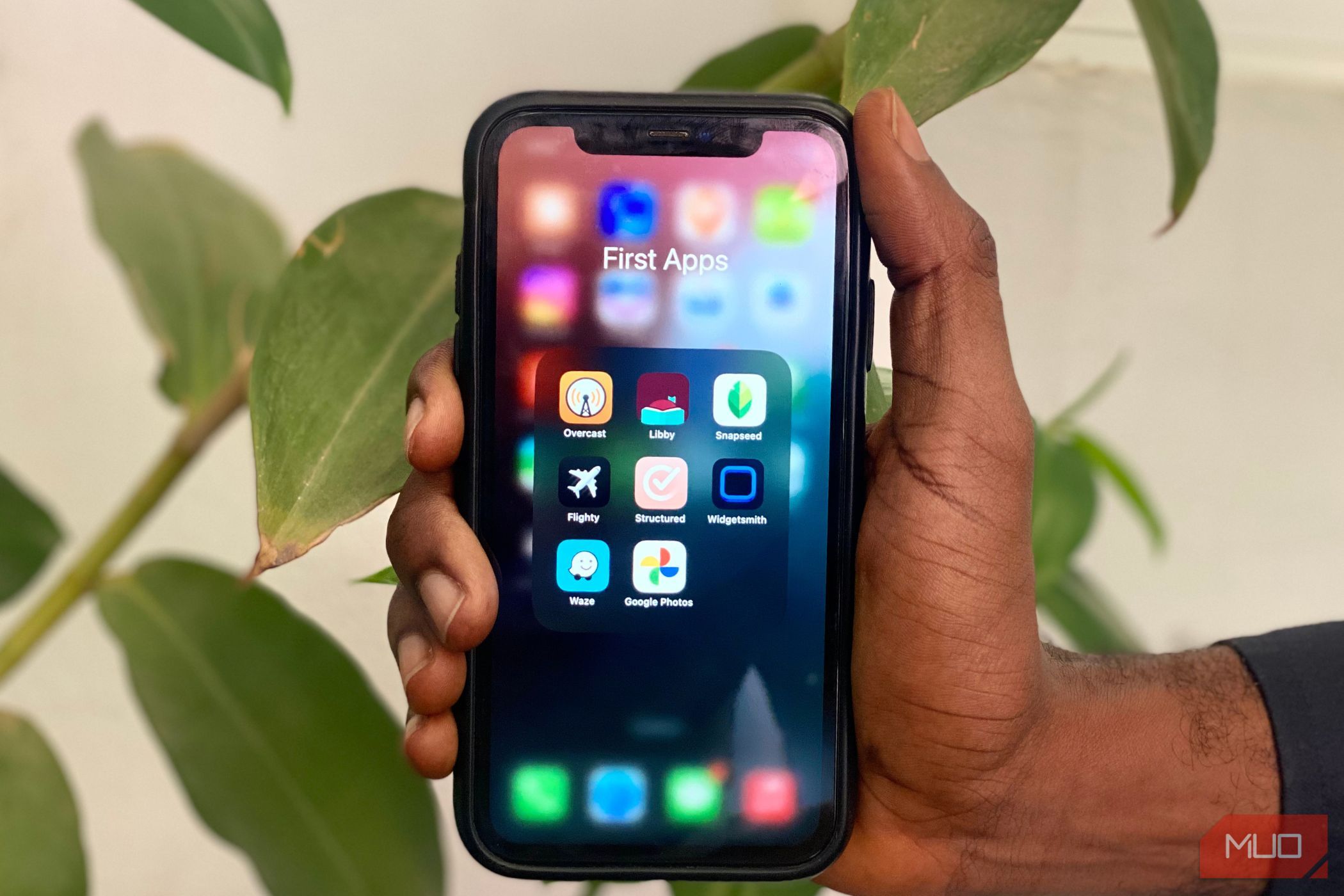These Are the Top 9 iPhone Apps Everyone Should Install First