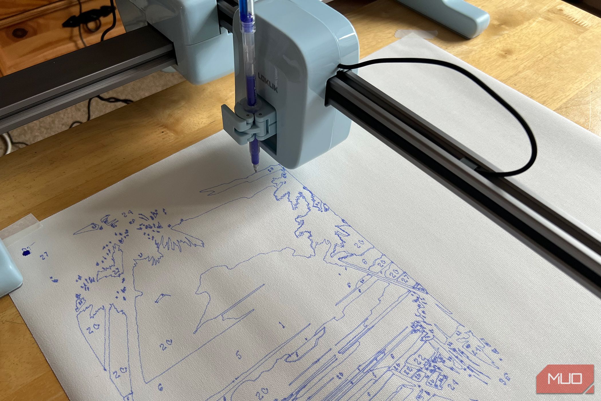LOKLiK Heat Erasable Pen Drawing on Canvas