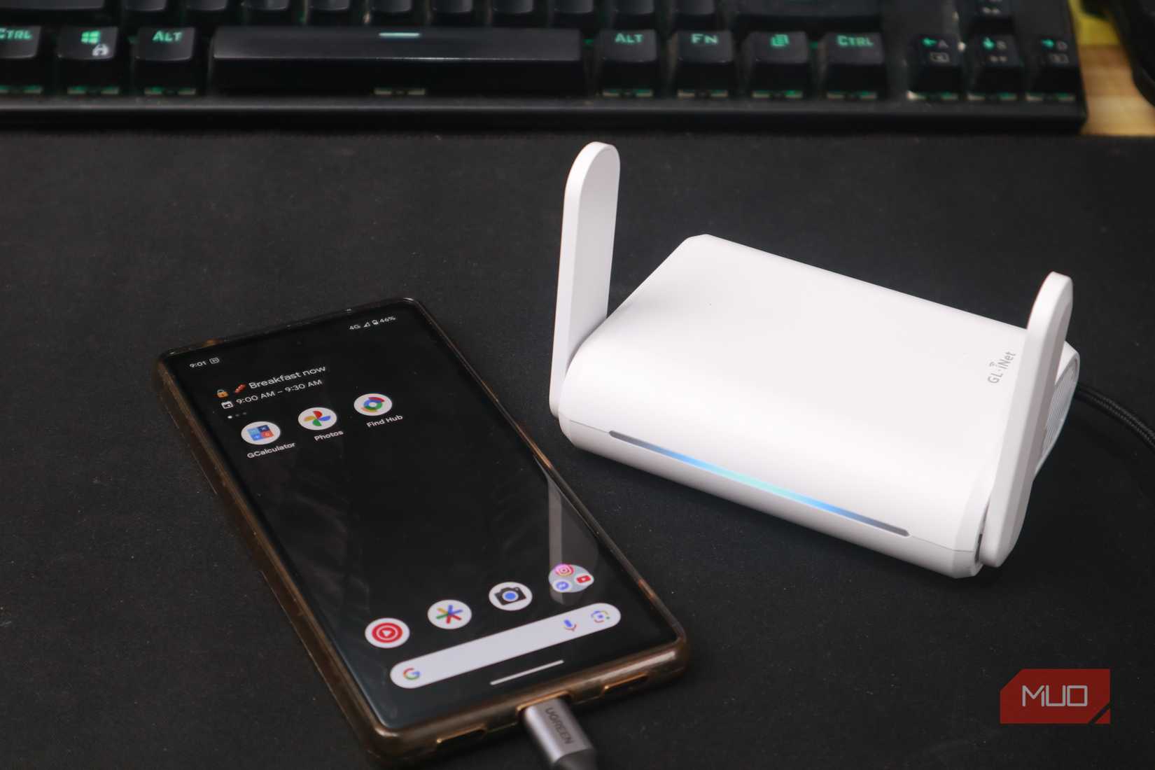 Smartphone powering travel router using USB-C