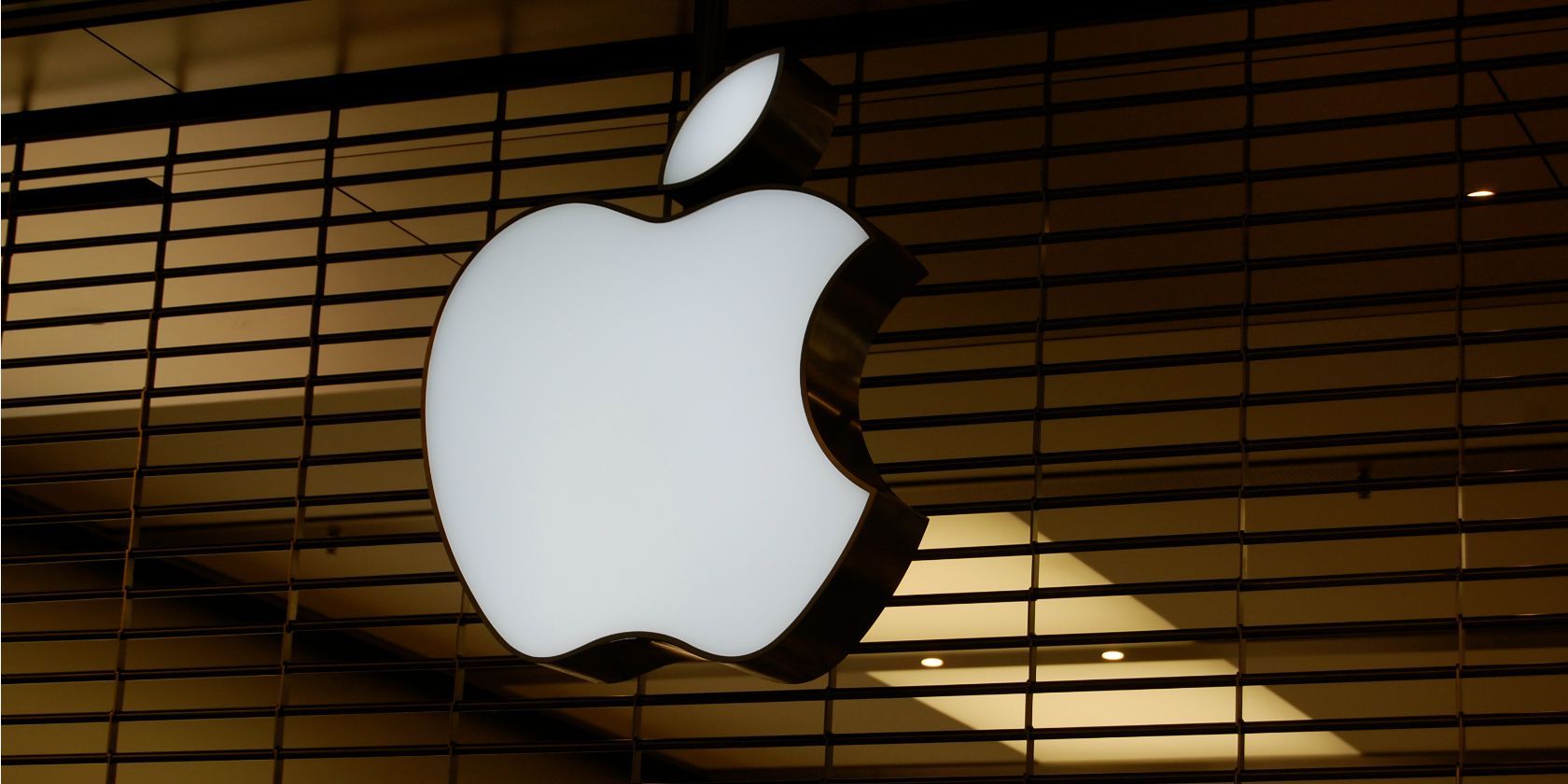 apple store logo - 6 modi per riparare un iPhone bloccato sul logo Apple