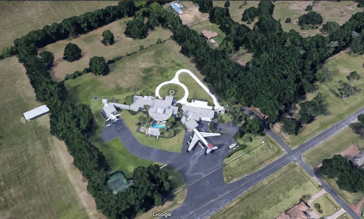 Google-Maps-Satellite-View-John-Travolta