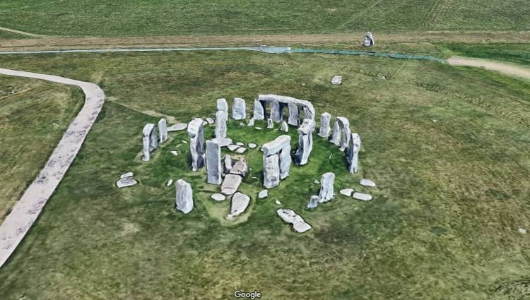 Google-Maps-Satellite-View-Stonehenge.jp