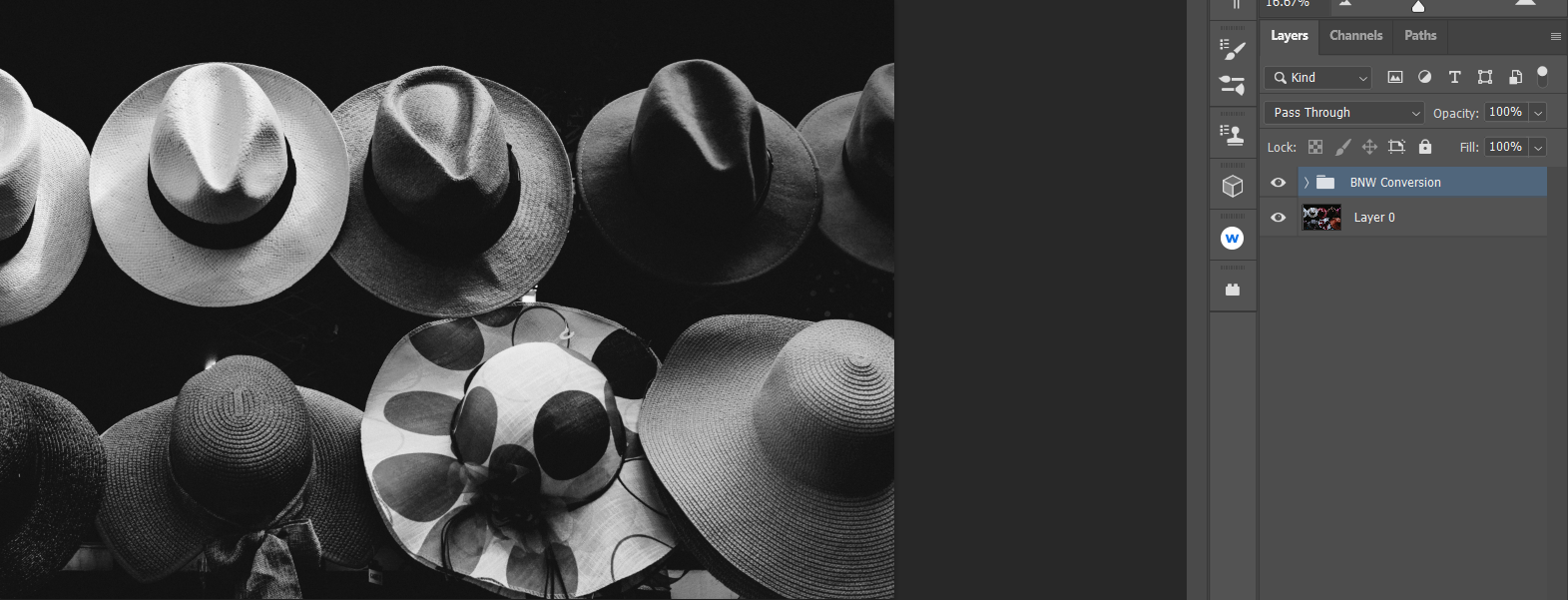 Hats After - Come creare immagini espressive in bianco e nero usando il colore in Photoshop